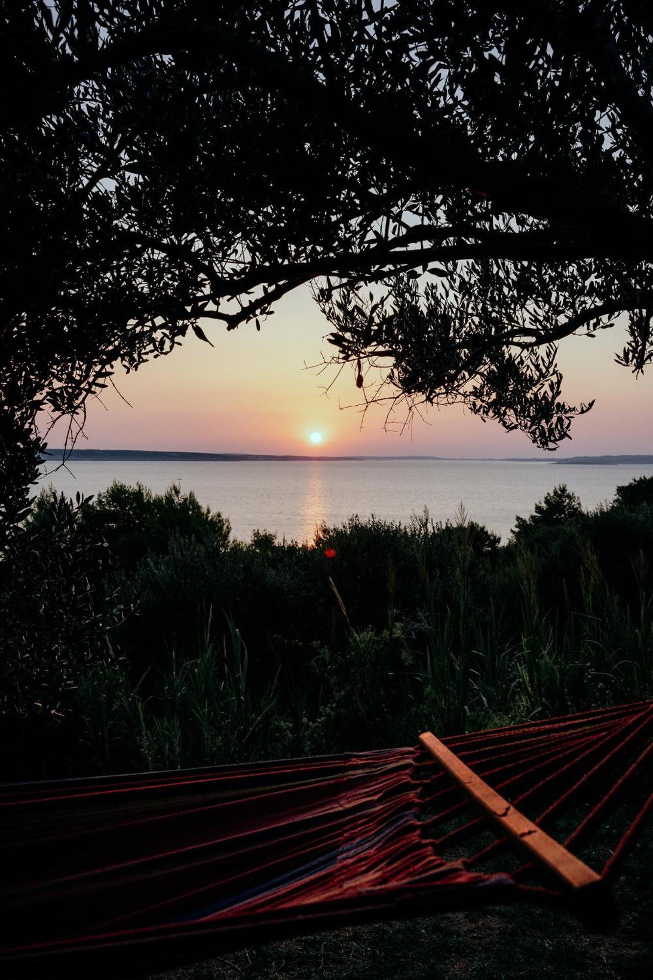 Glamping Bell Tent Robinson Ljubač